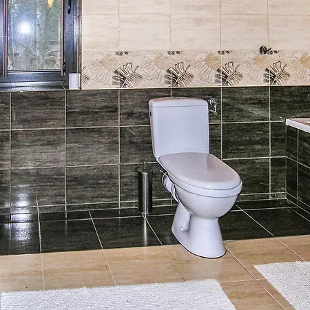 Дом отдыха Three-bedroom Holiday In Szczytno